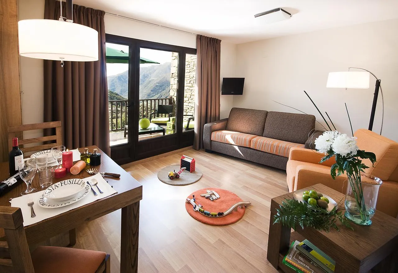 Apartaments Petit Sauec Taull Spain